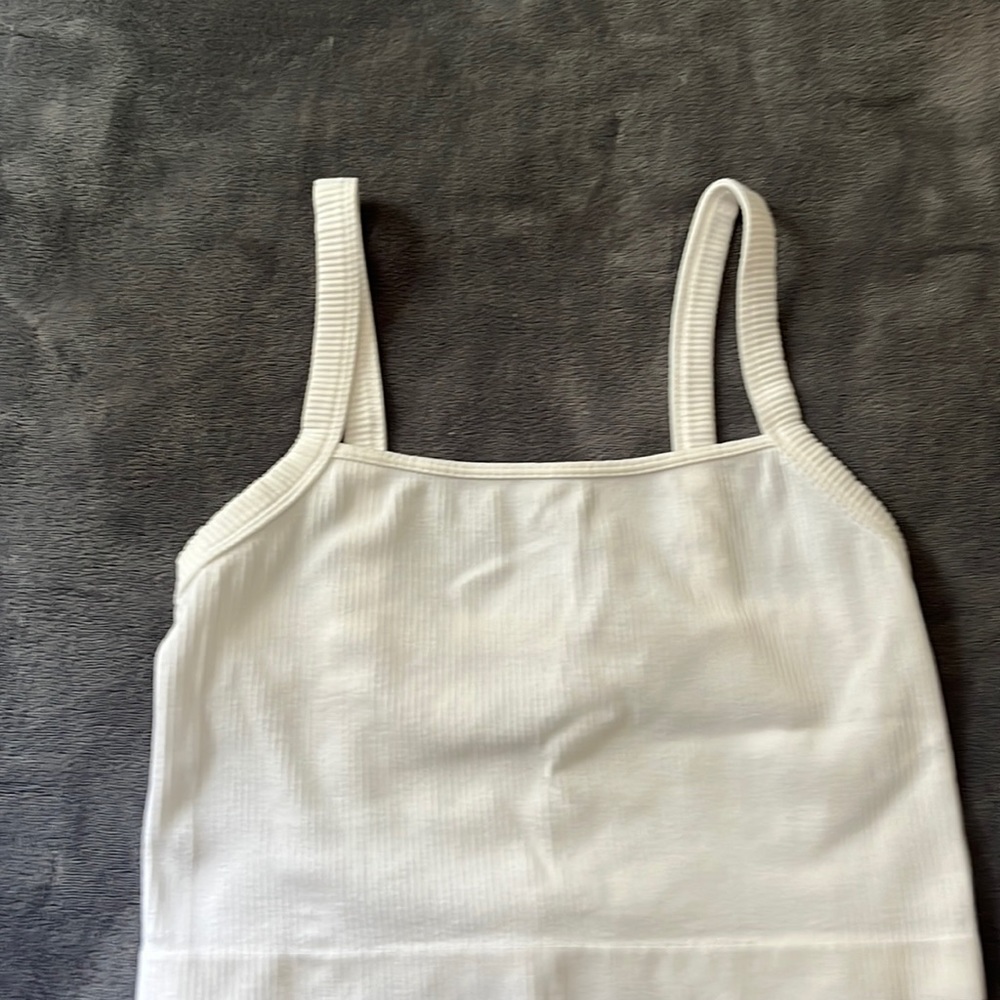 White crop top